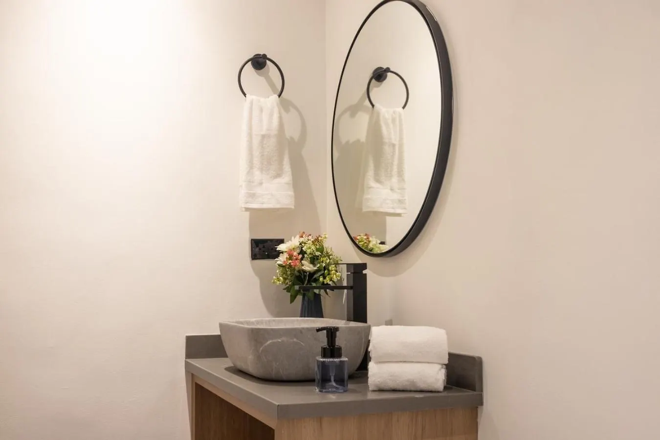 Comfortable Stadio Suite Rosa Negra Μεντεγίν 0*,